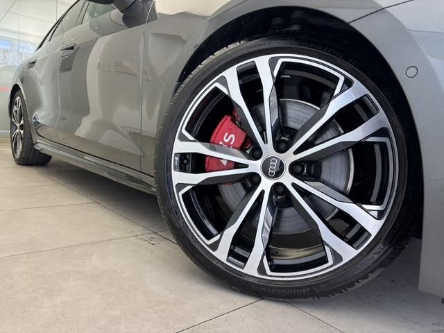 AUDI S5 AVANT 2025 Image 31