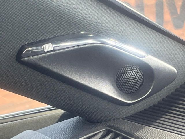 TOYOTA HARRIER HYBRID 2022 Image 31