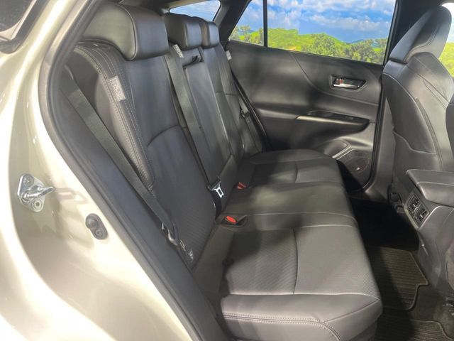 TOYOTA HARRIER HYBRID 2022 Image 31