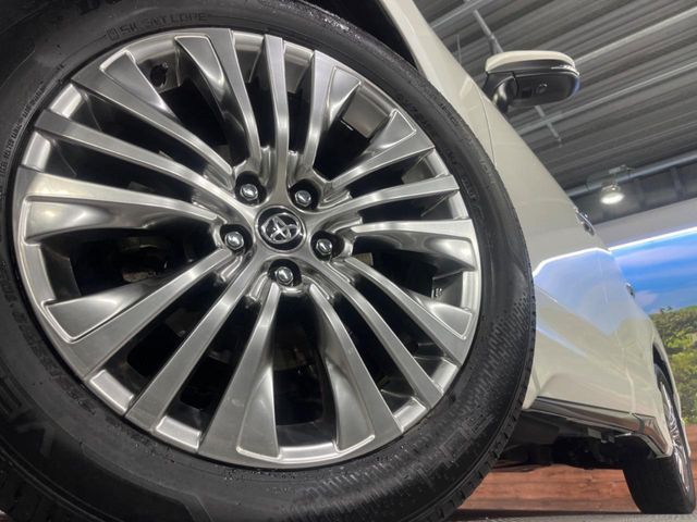 TOYOTA HARRIER HYBRID 2022 Image 31