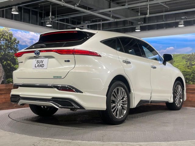TOYOTA HARRIER HYBRID 2022 Image 31