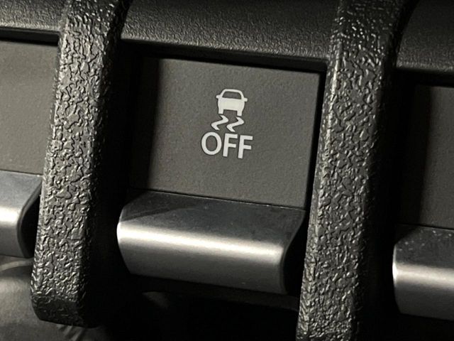 SUZUKI JIMNY NOMADE 2025 Image 31