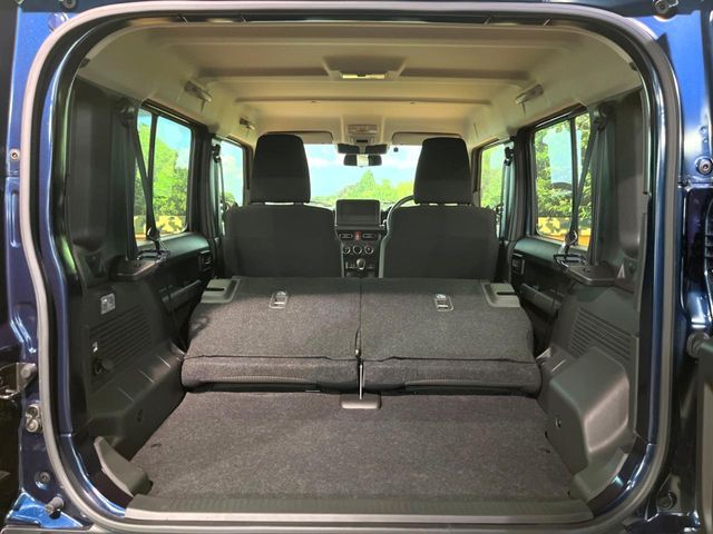 SUZUKI JIMNY NOMADE 2025 Image 31