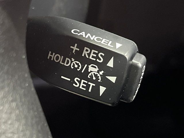 TOYOTA LANDCRUISER PRADO 2023 Image 31