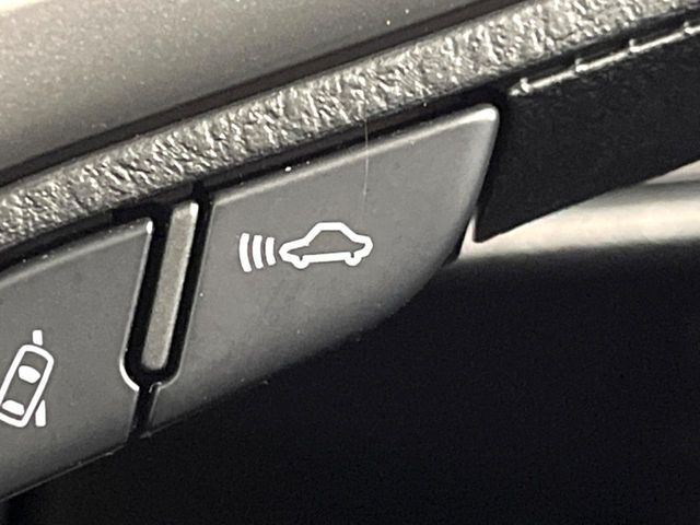 TOYOTA LANDCRUISER PRADO 2023 Image 31