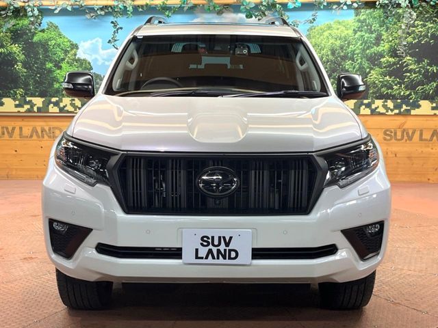 TOYOTA LANDCRUISER PRADO 2023 Image 31