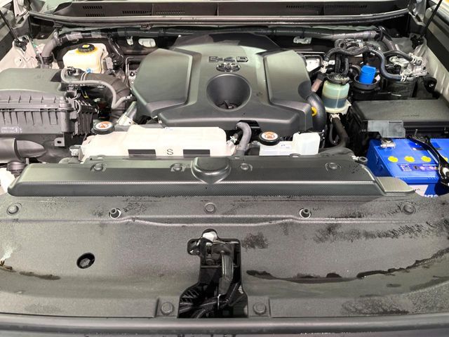 TOYOTA LANDCRUISER PRADO 2023 Image 31