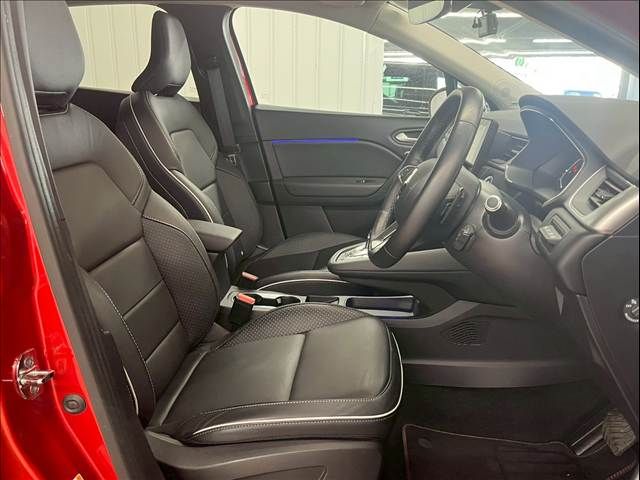 RENAULT CAPTUR 2021 Image 31