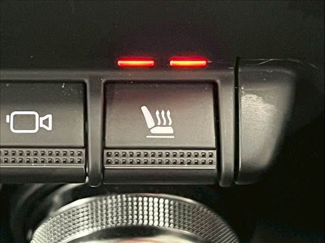 RENAULT CAPTUR 2021 Image 31