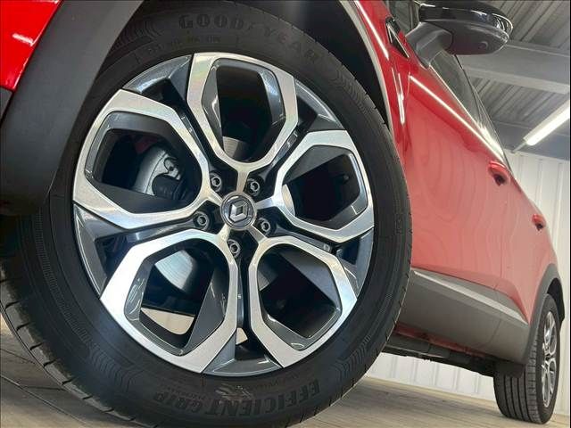 RENAULT CAPTUR 2021 Image 31