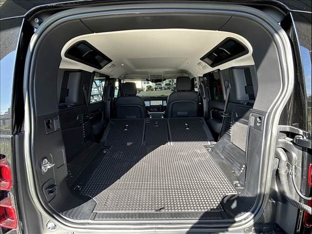 ROVER DEFENDER 2023 Image 31