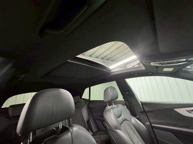 AUDI Q8 2021 Image 31