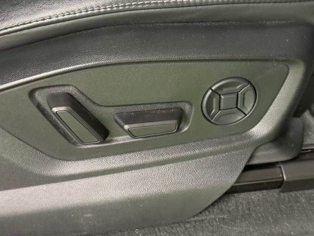 AUDI Q8 2021 Image 31