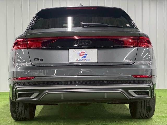 AUDI Q8 2021 Image 31