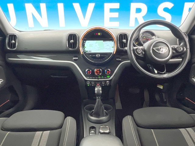 BMW MINI COOPER SD C 2019 Image 31