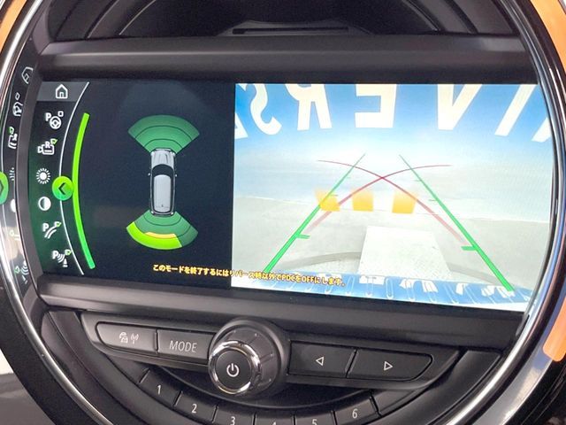 BMW MINI COOPER SD C 2019 Image 31