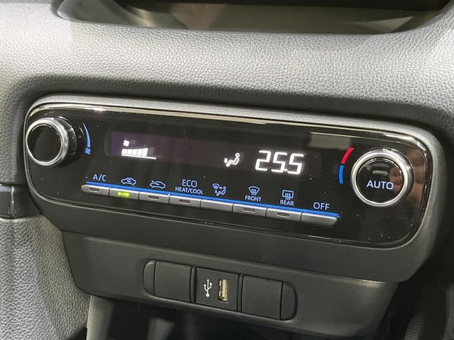 TOYOTA YARIS HYBRID 2023 Image 31