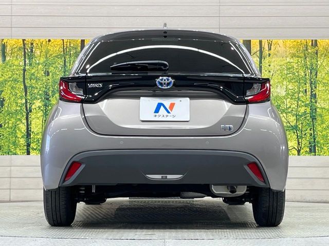 TOYOTA YARIS HYBRID 2023 Image 31