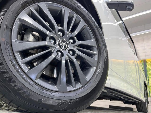 TOYOTA VOXY HYBRID 2023 Image 31