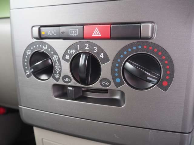 DAIHATSU MOVE CONTE 4WD 2017 Image 31