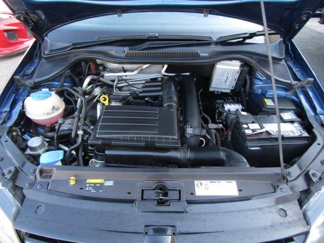 VOLKSWAGEN POLO 2015 Image 31