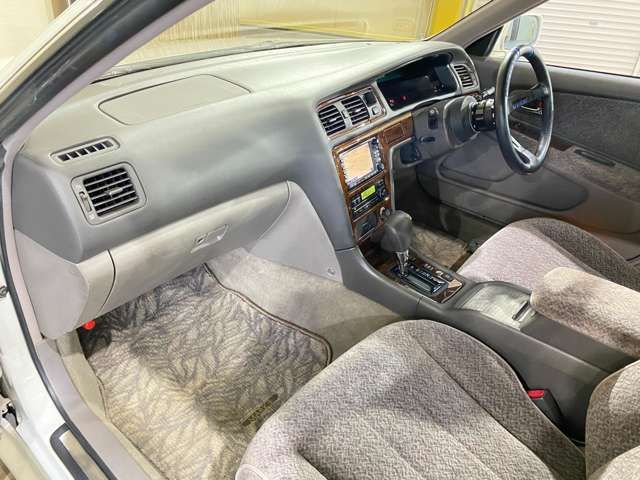 TOYOTA MARK2 HARDTOP 2000 Image 31