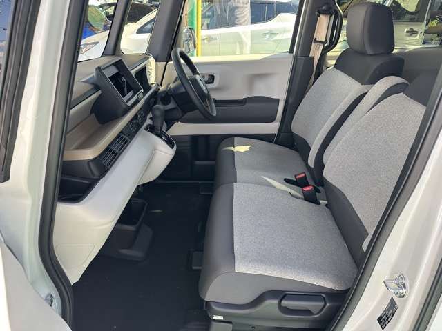 HONDA N BOX 2025 Image 31