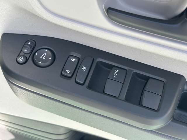 HONDA N BOX 2025 Image 31