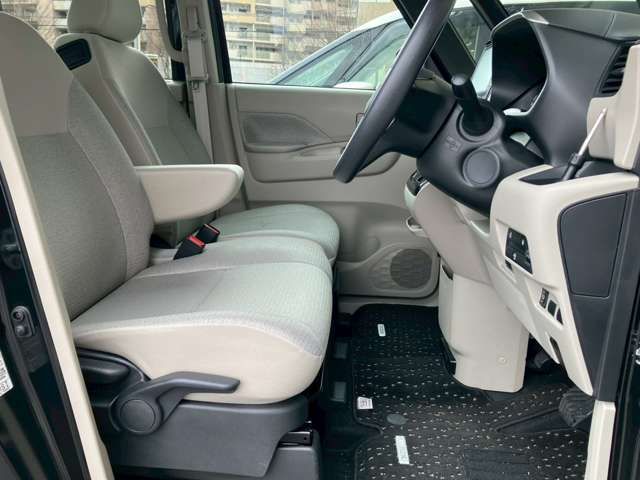 NISSAN ROOX 2025 Image 31