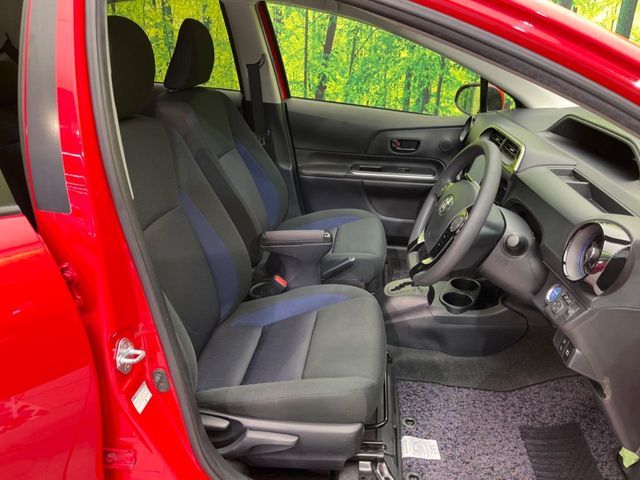 TOYOTA AQUA 2017 Image 31