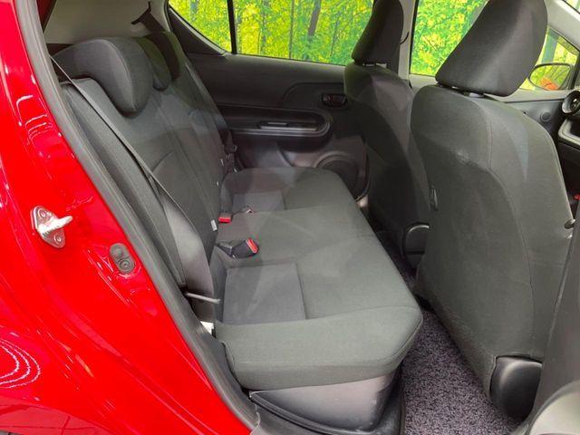 TOYOTA AQUA 2017 Image 31