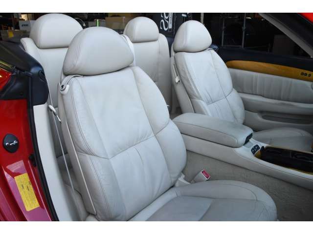 LEXUS SC430 2001 Image 31