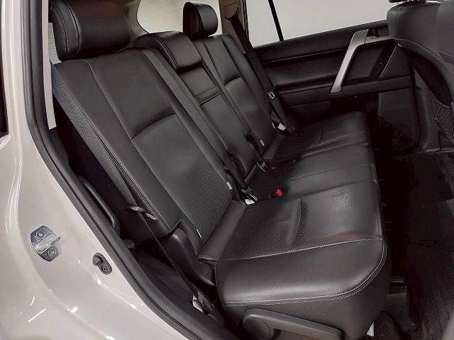 TOYOTA LANDCRUISER PRADO 2021 Image 31