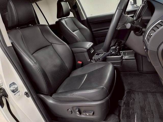 TOYOTA LANDCRUISER PRADO 2021 Image 31