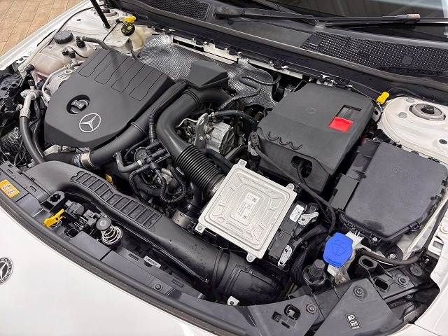 MERCEDES BENZ A CLAS 2019 Image 31