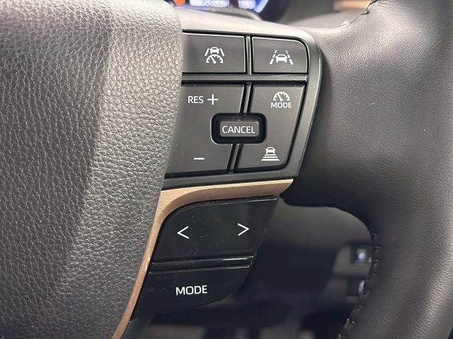 TOYOTA CROWN CROSSOVER 2023 Image 31