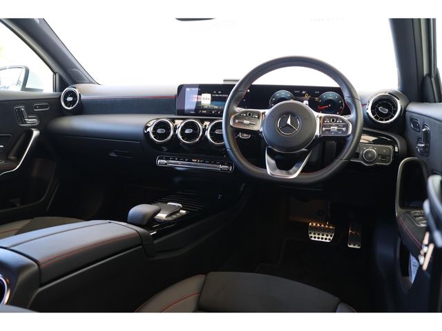 MERCEDES BENZ A CLAS 2021 Image 31
