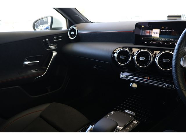 MERCEDES BENZ A CLAS 2021 Image 31