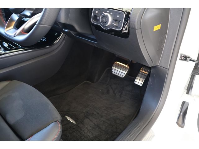 MERCEDES BENZ A CLAS 2021 Image 31