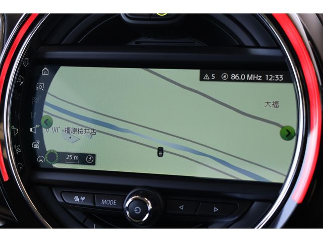 BMW MINI COOPER S CR 2019 Image 31