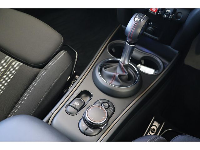 BMW MINI COOPER S CR 2019 Image 31