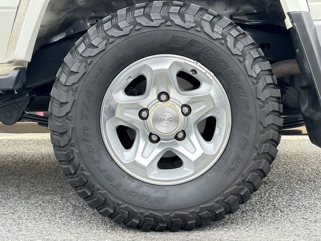 TOYOTA LANDCRUISER VAN 2015 Image 31