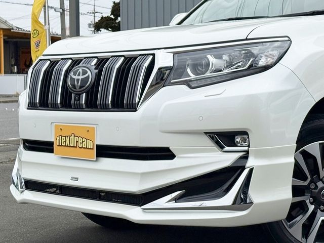 TOYOTA LANDCRUISER PRADO 2023 Image 31