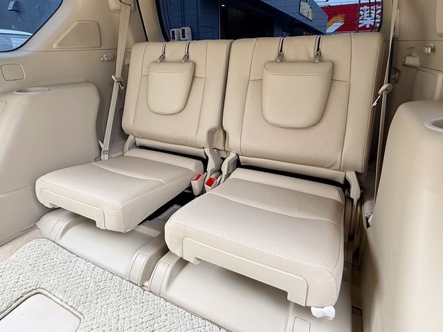 TOYOTA LANDCRUISER PRADO 2023 Image 31