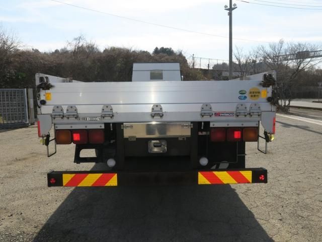 MITSUBISHI FUSOU SUPER GREAT 2018 Image 31