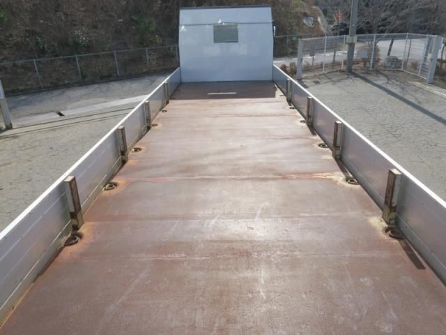 MITSUBISHI FUSOU SUPER GREAT 2018 Image 31