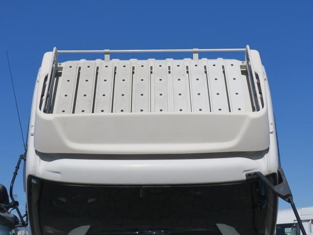 HINO PROFIA 2020 Image 31