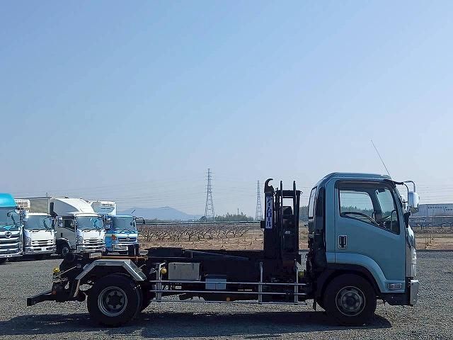 ISUZU FORWARD 2015 Image 31