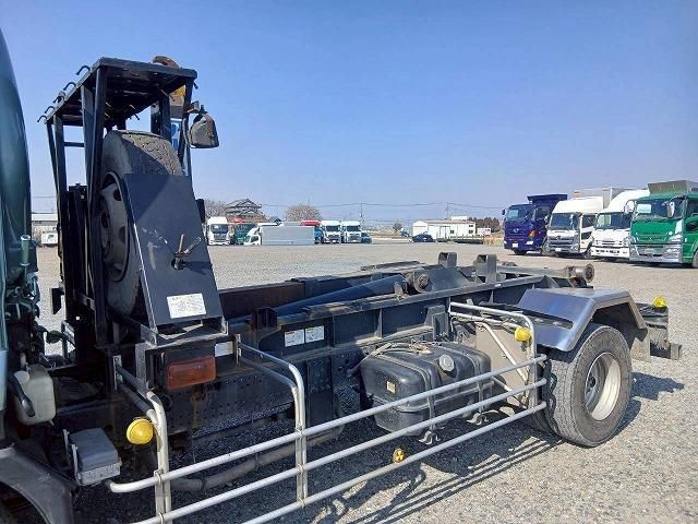 ISUZU FORWARD 2015 Image 31