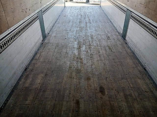 NISSAN DIESEL QUON 2008 Image 31